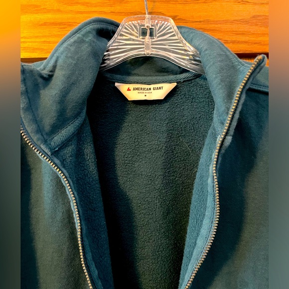 EUC Full zip heavy sweatshirt - Picture 4 of 5